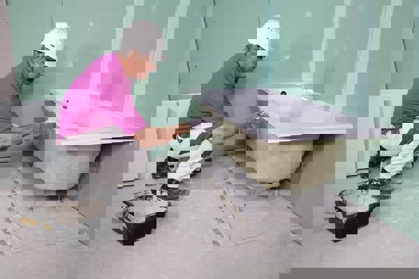 Guide pratique > Habillage de baignoire en carreaux de plâtre